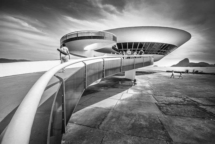 Besondere Architektur: Museu de Arte Contemporânea de Niterói in Rio de Janeiro
