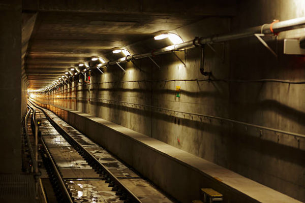 Tunnel sous-terrains